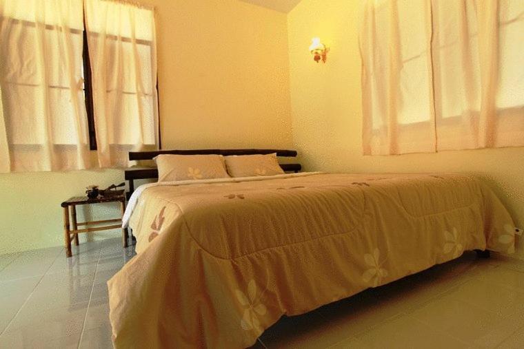 Hapla Beach Cottage Koh Kho Khao Island Phòng bức ảnh